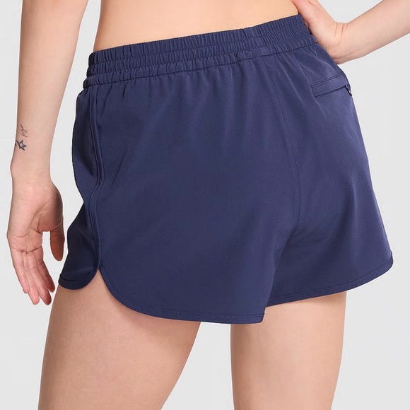 PINK
TECH STRETCH RUNNING SHORTS - Picture 2 of 4